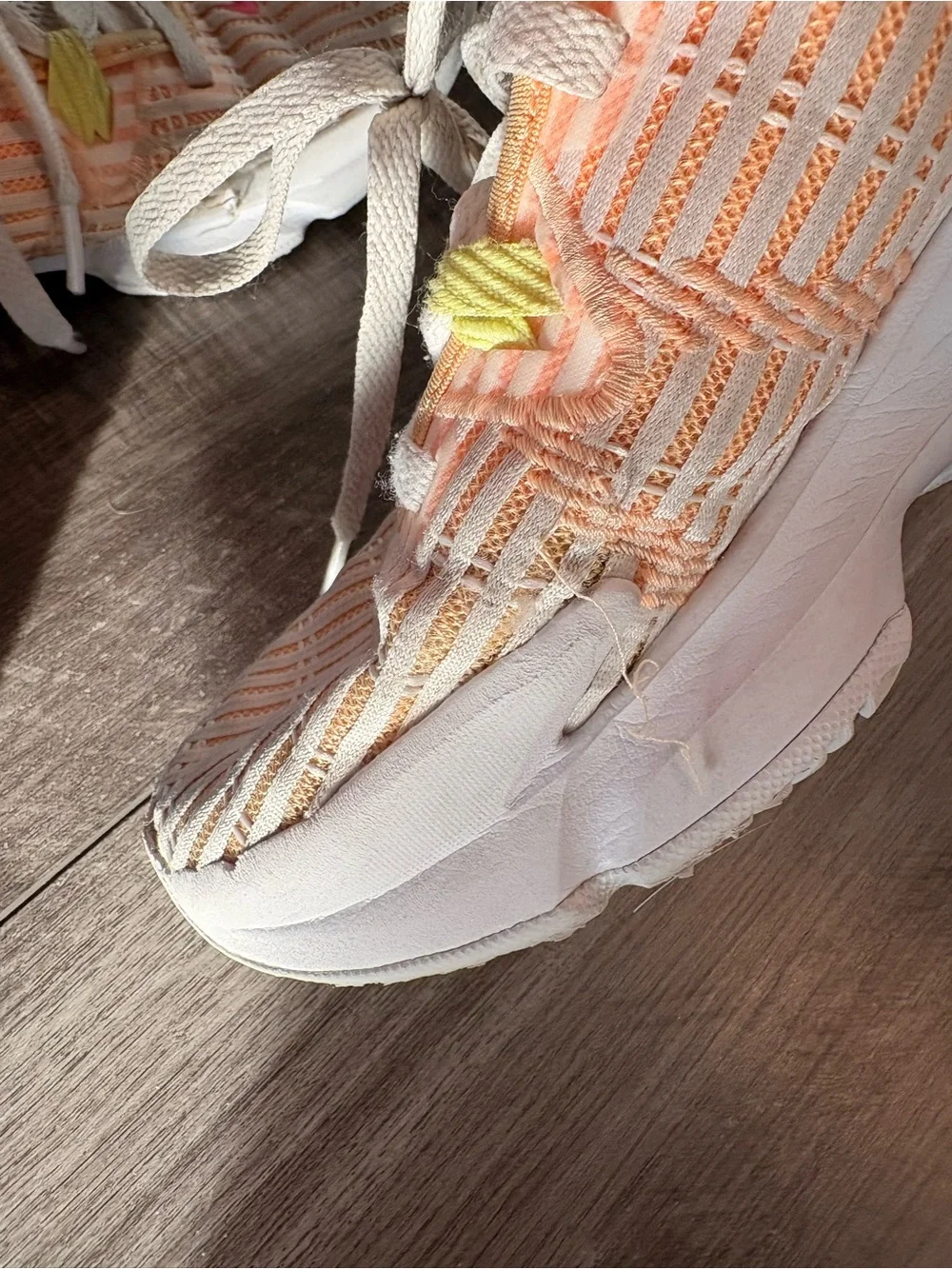 Nike LeBron Witness 6 sneakers (2pairs)